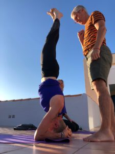 Yoga met Hans Op den Buijsch